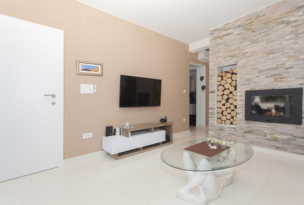 Apartments Svetec 维尔 外观 照片